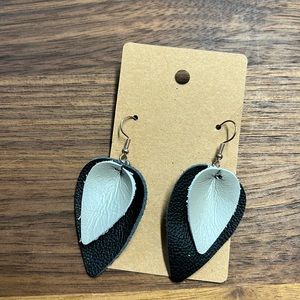 Black & silver genuine leather earrings, handmade.